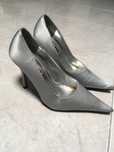 Sapatos Seaside tamanho 36 acetinados prateados