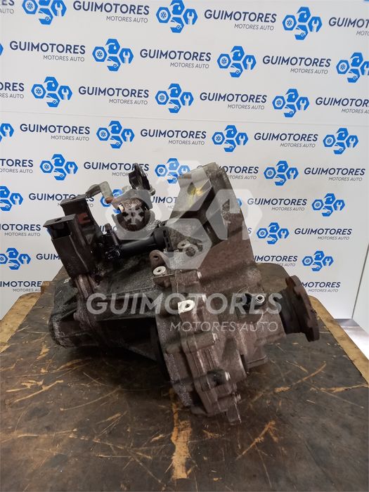 CAIXA VELOCIDADES SKODA RAPID 1.2TSFI 105CV, REF: NBU - MANUAL 5V