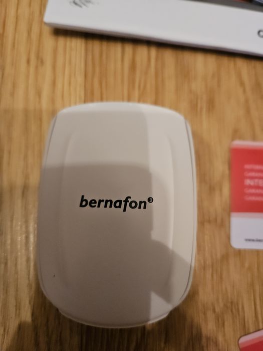 Aparat sluchowy lewy Bernafon