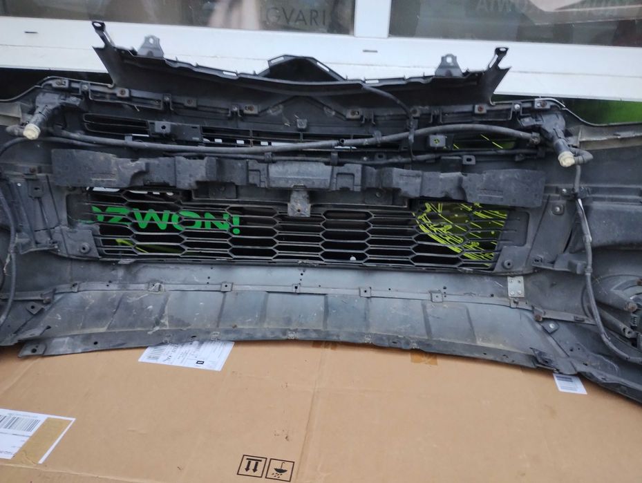 Zderzak przedni Citroen C-Crosser