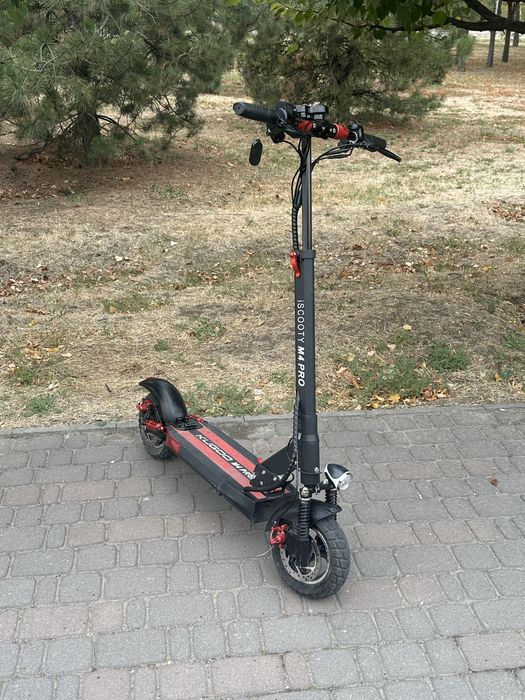 Електросамокат Kugoo m4 pro