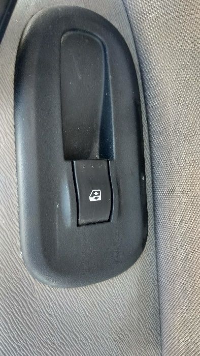 Електросклопідйомник Электростеклоподъемник Карта Renault Kengoo II