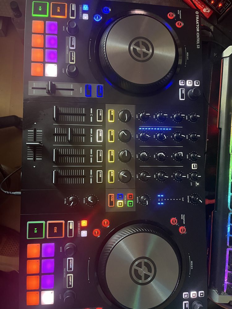 Kontroler traktor s3 native instruments