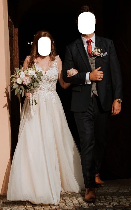 Piękna suknia ślubna Ola la - rozmiar S/M, 164+5 cm