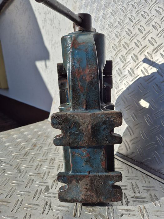 Profesjonalne imadło ślusarskie 150 mm Niemcy okazja!