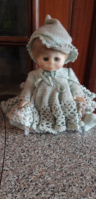 Boneca Antiga com Vestido