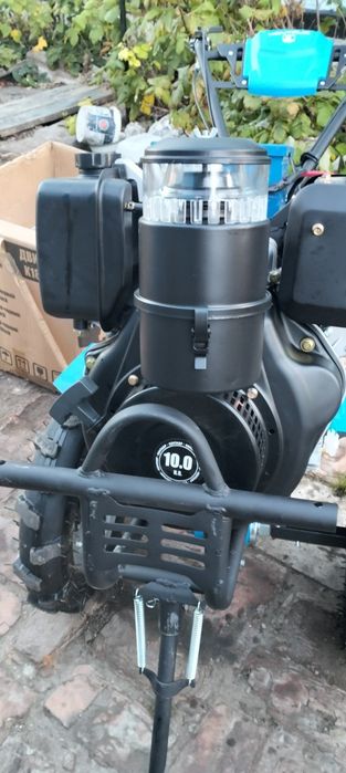 Продаем новый 10 л, с