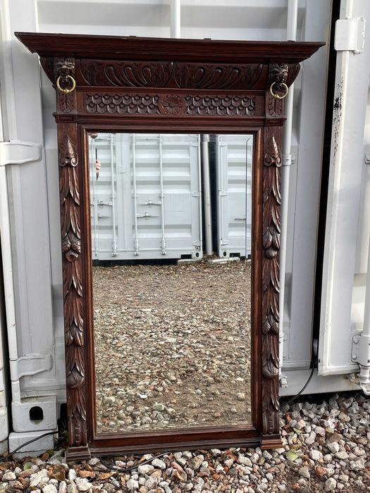 Piękne antyczne lustro