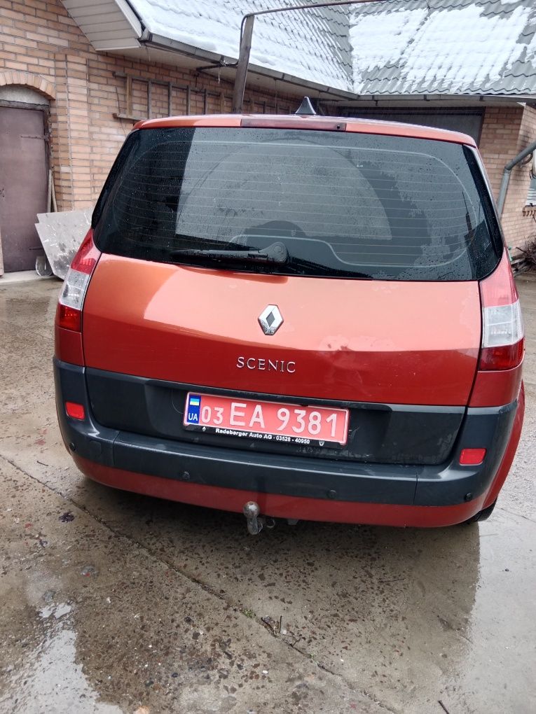 Продам автомобіль Renault