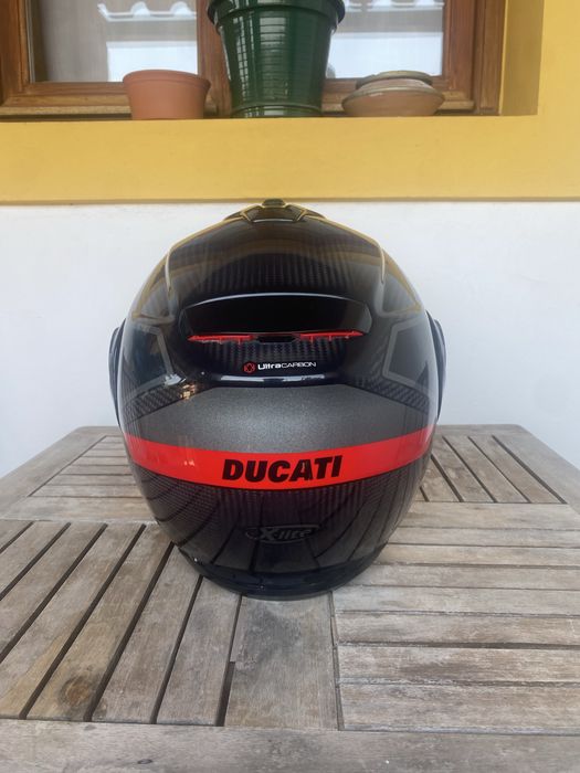 Capacete Ducati X-lite ultra carbon