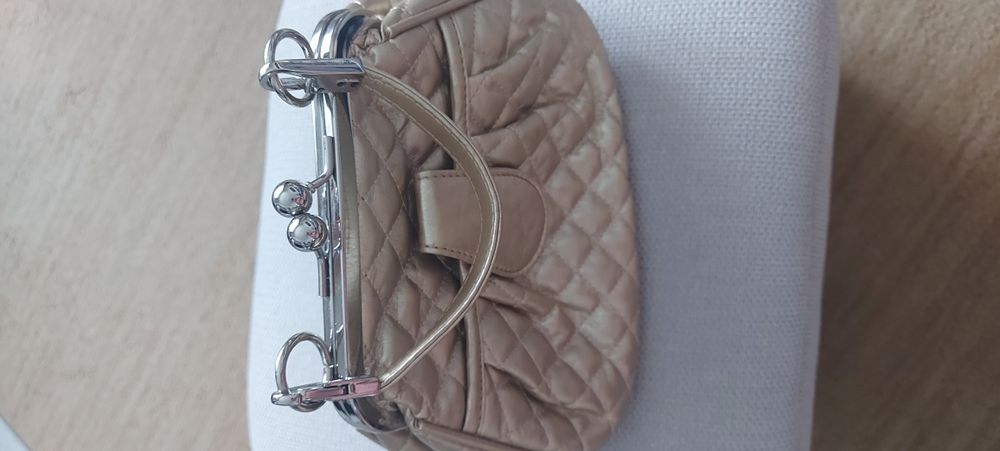 Mala original Vendula London cor ouro