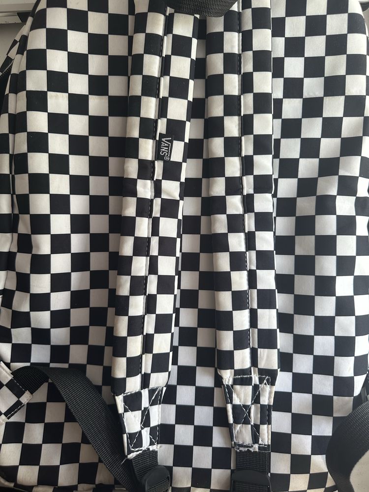 Рюкзак Vans.
