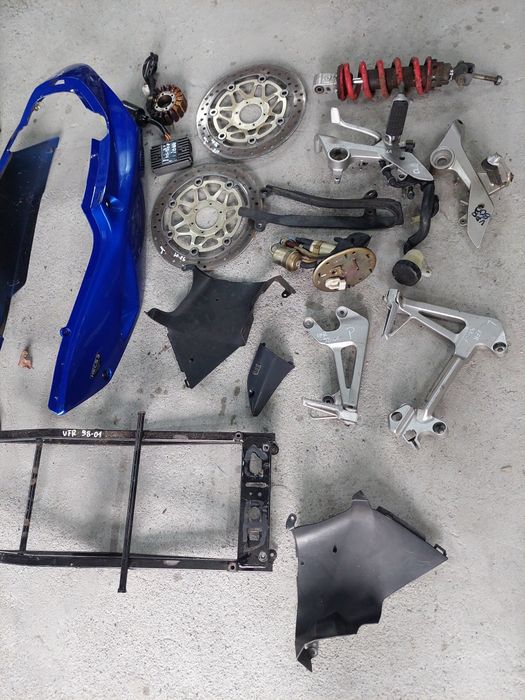 Honda vfr 800 kolektor stacyjka moduł pompa set stator ogon części 98-