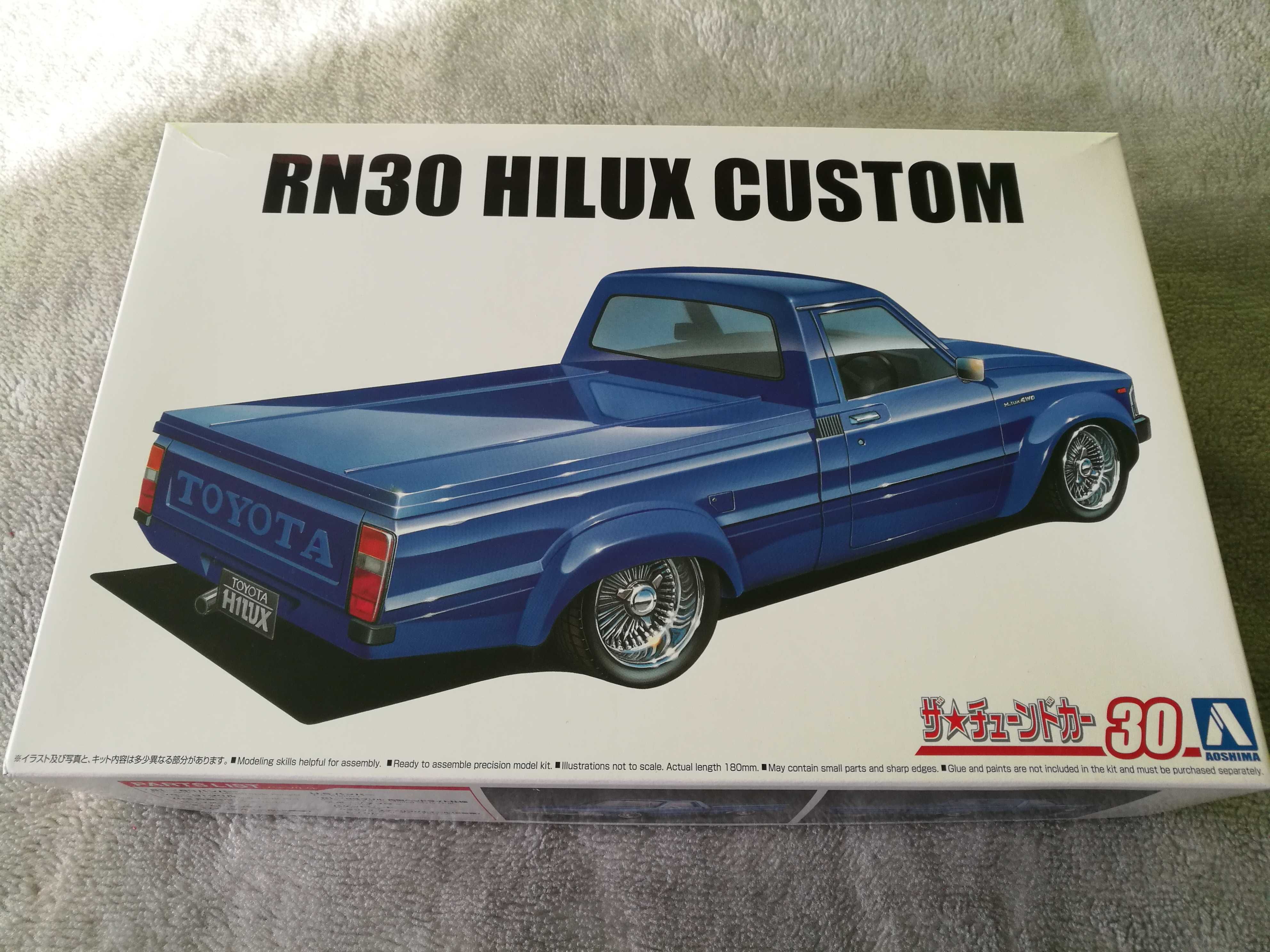 Aoshima 05862 1/24 Toyota RN30 Hilux Custom '78