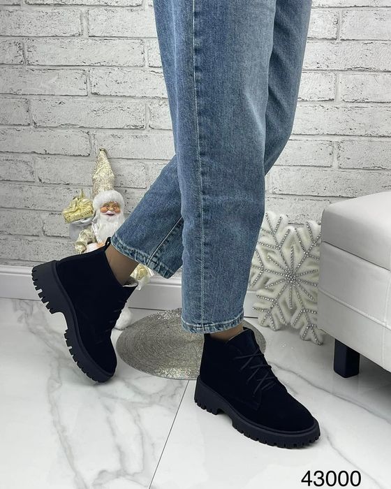 Ботиночки замшевые зимние