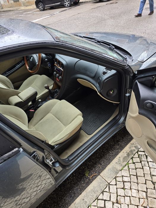 Alfa Romeo 156 1.9 JTD do ano 2000