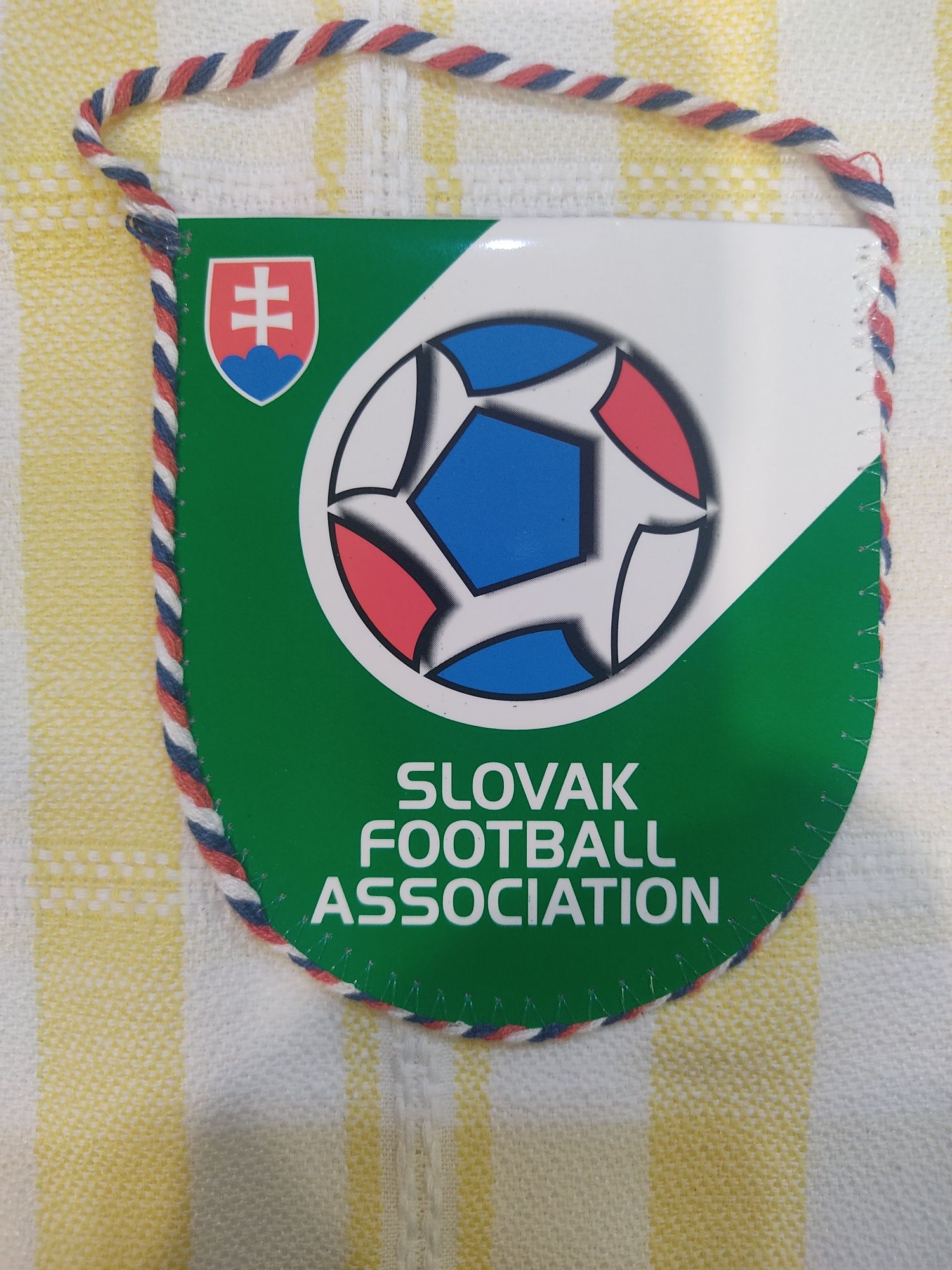 Galhardetes federação de futebol de Malta Eslováquia Alemanha