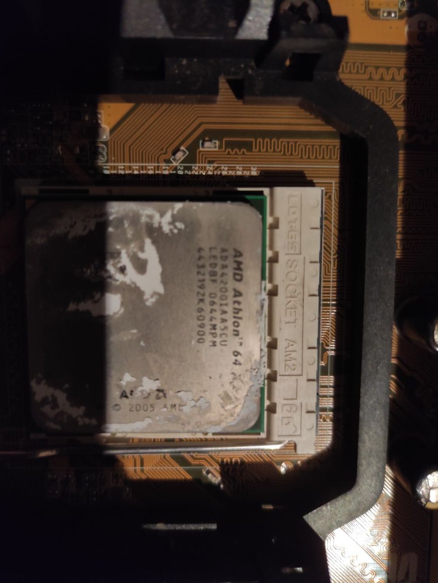 Материнська плата Asus AM2 DDR2