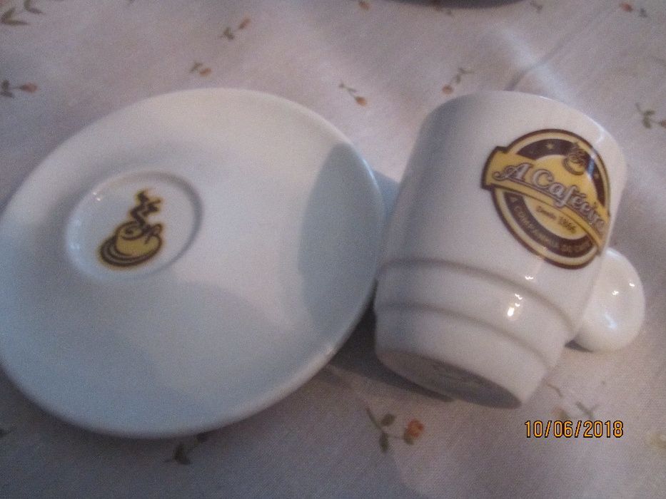 Chávenas de café de coleção