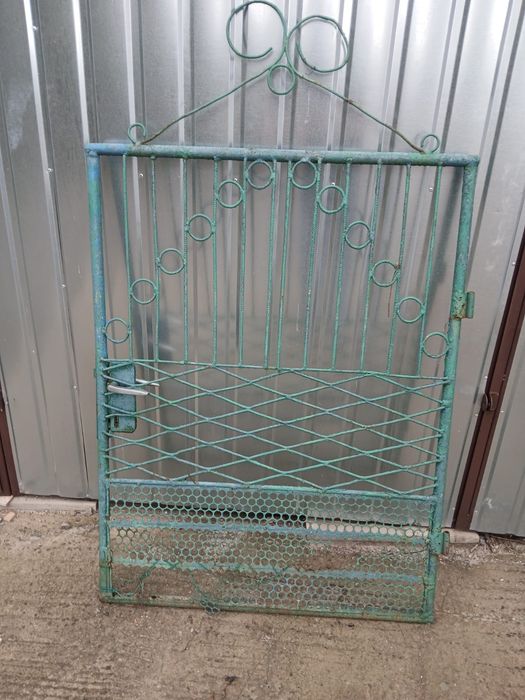 Sprzedam furtkę metalową