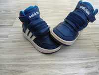 Dziecięce buty Adidas rozmiar 24