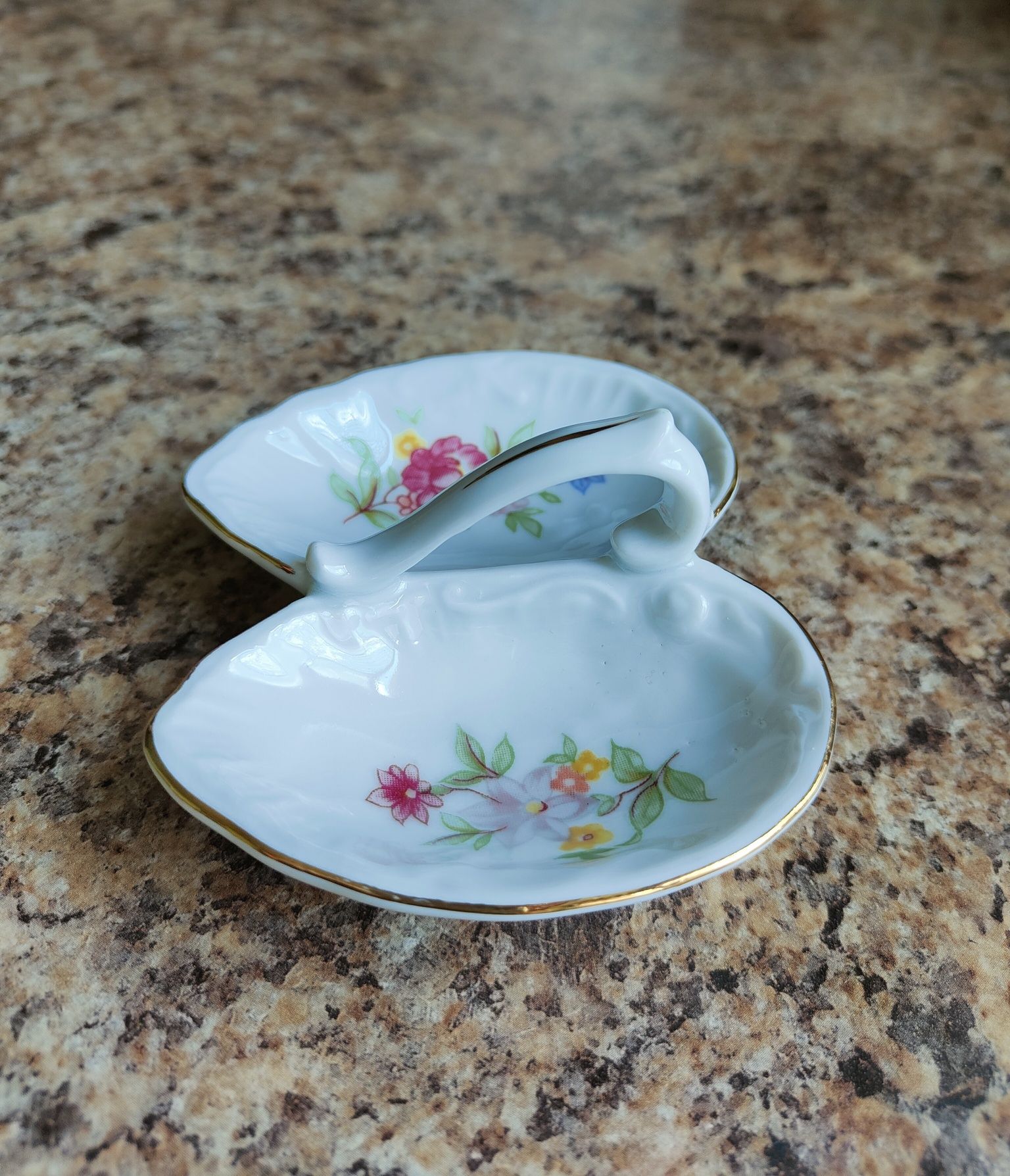 Przyprawnik Ćmielów sygnatura porcelana