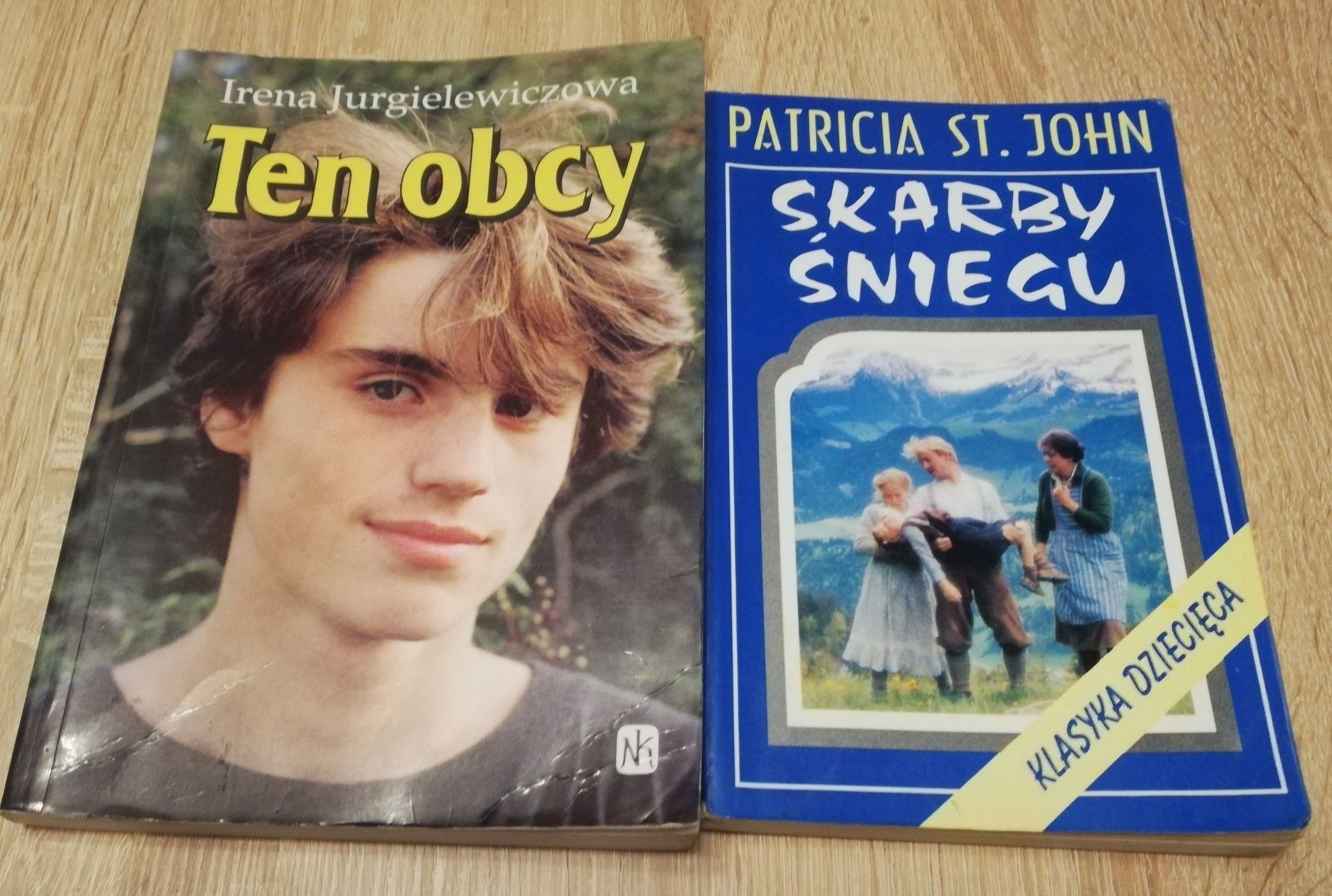 Ten obcy I. Jurgielewiczowa + Skarby śniegu