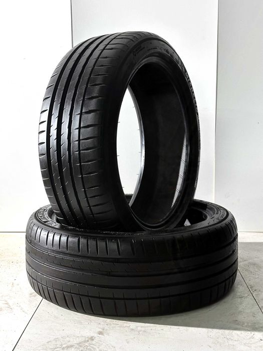 Pneus Michelin Pilot Sport 4 - 225/45/19 - Como NOVOS