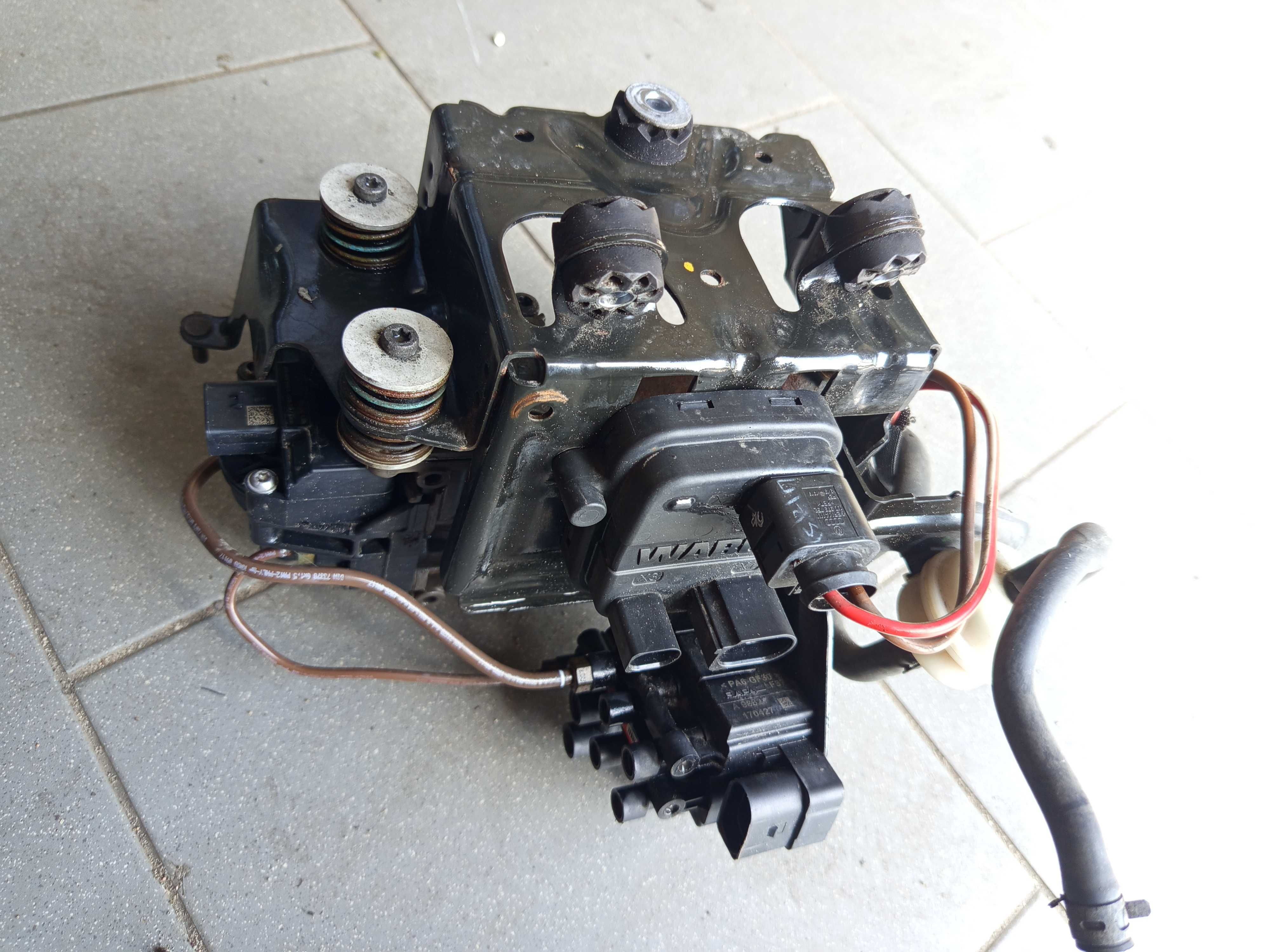 Pompa Kompresor Zawieszenia AUDI SQ7 Q7 II Cayenne WABCO 4M0.616.005G