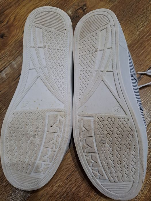 Жіночі  кеди 38 розмір