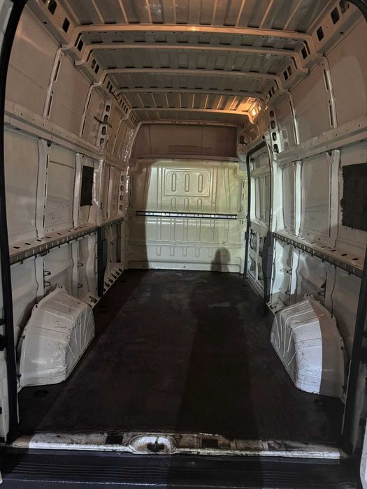 "Mudanças Seguras. Transportes Fiáveis.