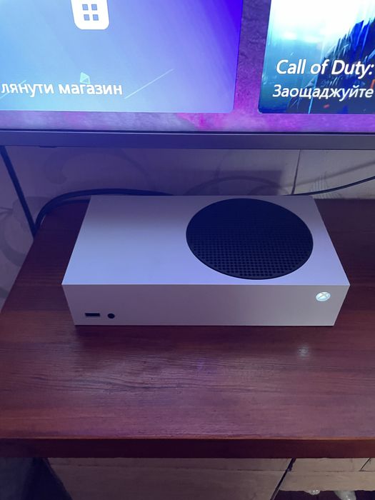 Xbox series s в гарному стані.