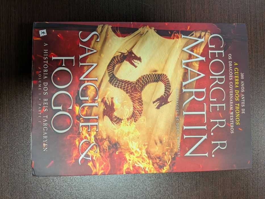 Livro Sangue e Fogo - A história dos reis Targaryen