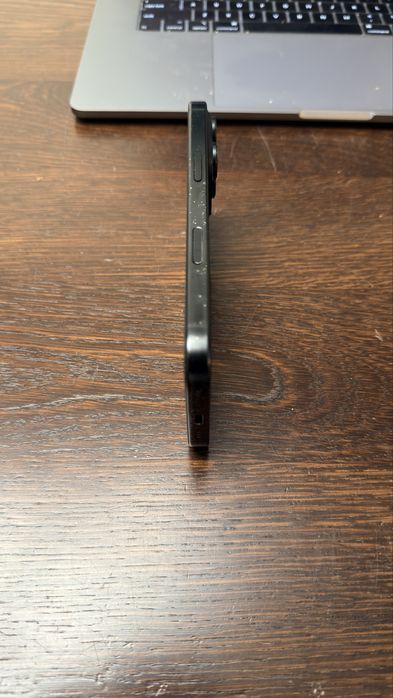 Iphone 16 PRO 256 GB - polska dystrybucja