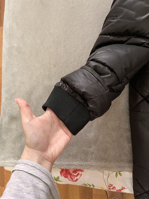 Пальто зимове на дівчинку 11-12 років