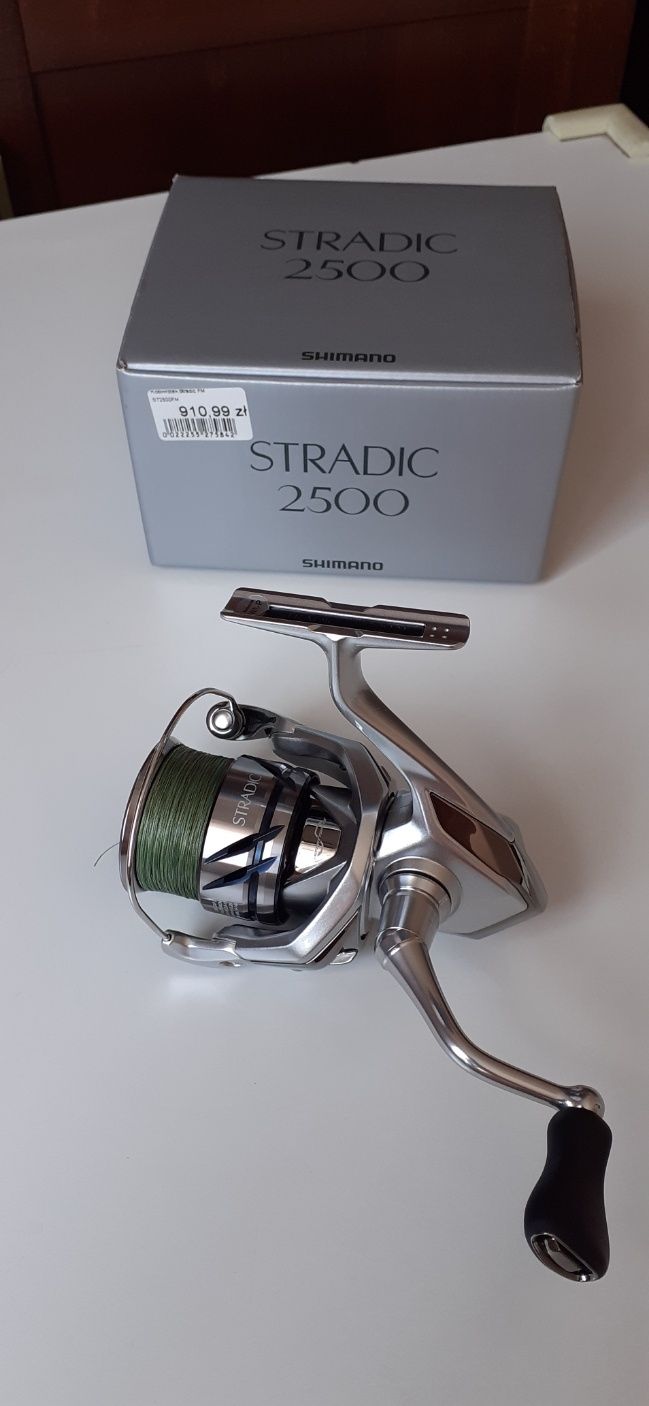 Kołowrotek shimano Stradic FM 2500