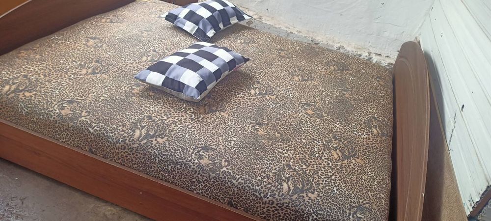 Кровать двуспальная 6500 дост отд