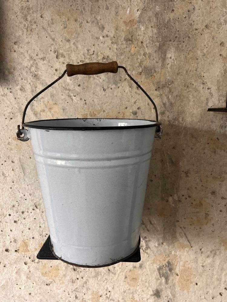 Stare wiadro emaliowane vintage PRL lata 70-e