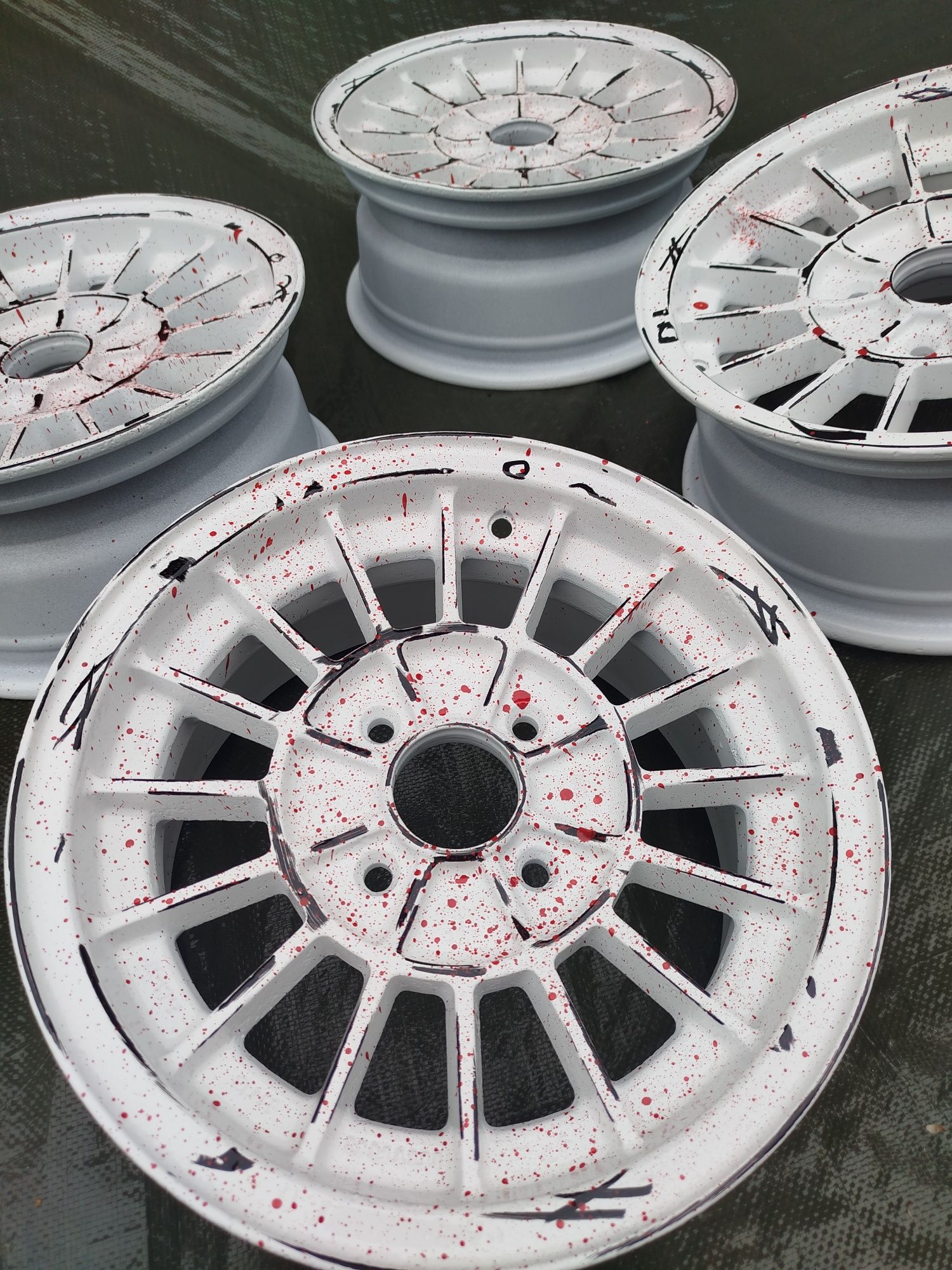 Felgi Intra Custom Projekt 13 cali 4x98 4x100 fiat 126p tuning kjs gti