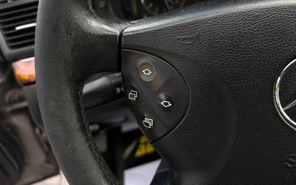 Mercedes-Benz E 270 CDI 2002