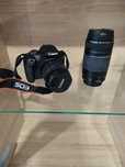 Máquina fotográfica CANON EOS 2000D