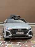 Дитячий електромобіль Ауді SQ8 AUDI Детский електромобиль Авто дитяче