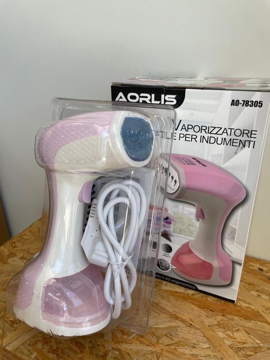 Ferro a vapor roupa