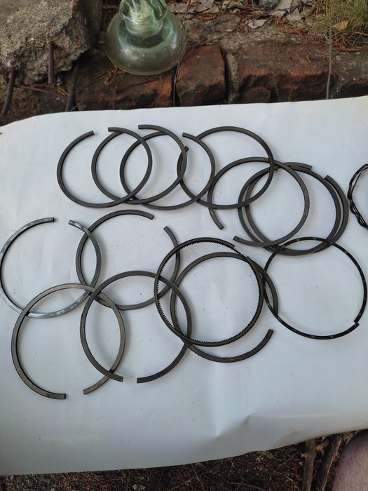 Комплект поршневих кілець Д240 Д243