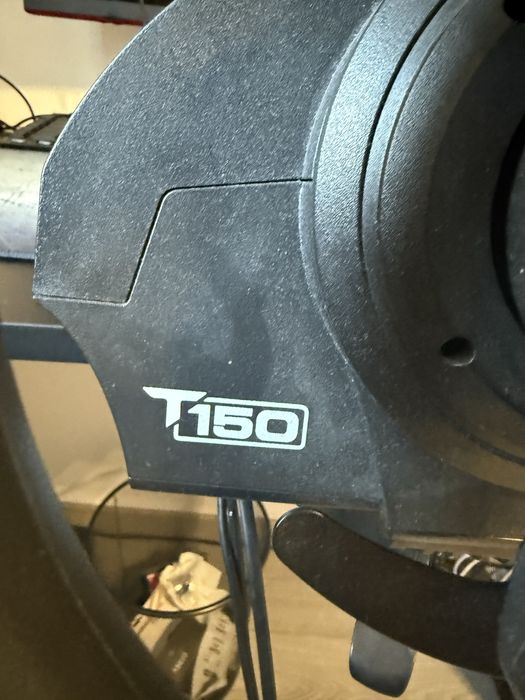 Kierownica thrustmaster t150