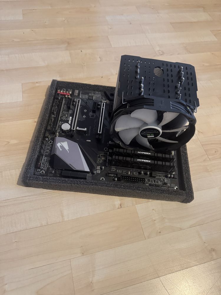 “Zestaw i7-9700K, RTX 2070 SUPER, 16GB RAM, Z390 AORUS PRO”
