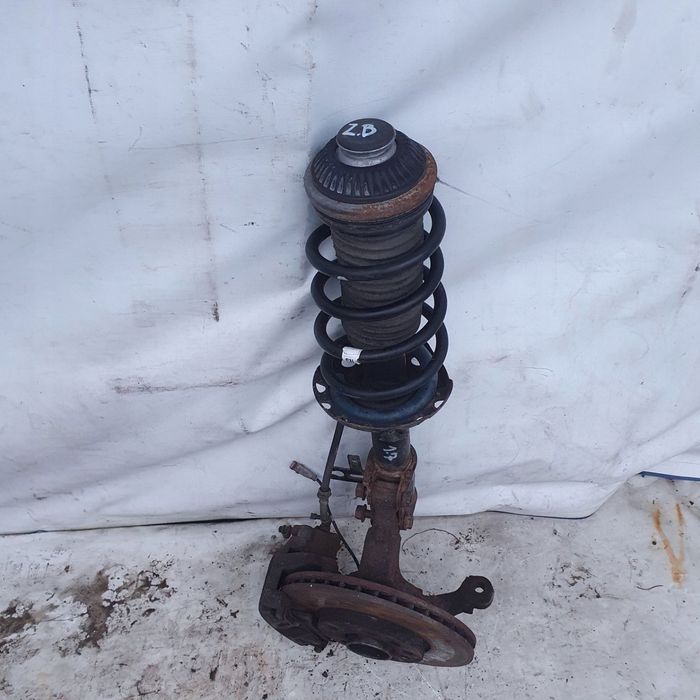 zwrotnica amortyzator lewa Opel Astra H 1.7 CDTI