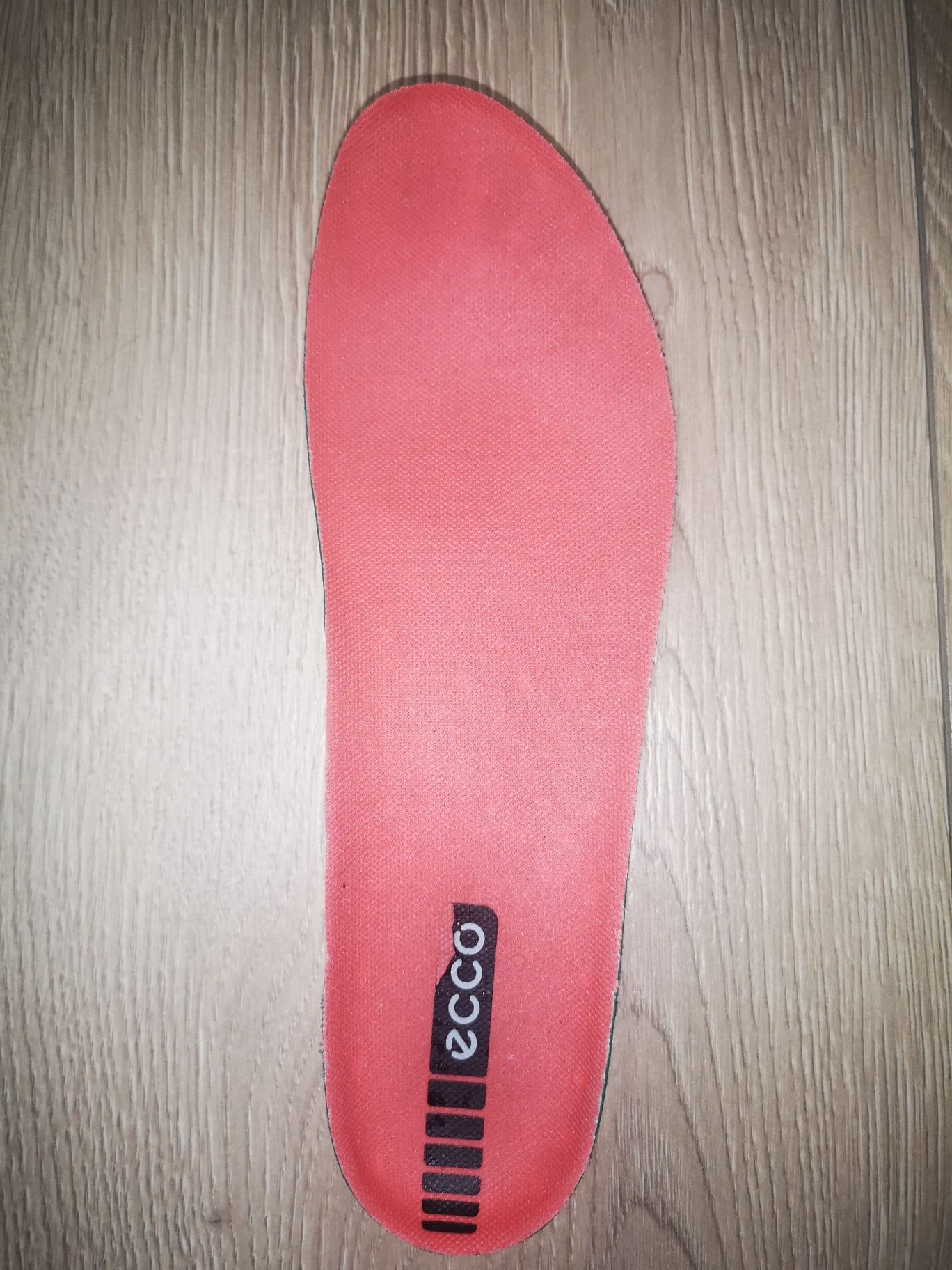 Жіночі кросівки ECCO, 39 розмір.