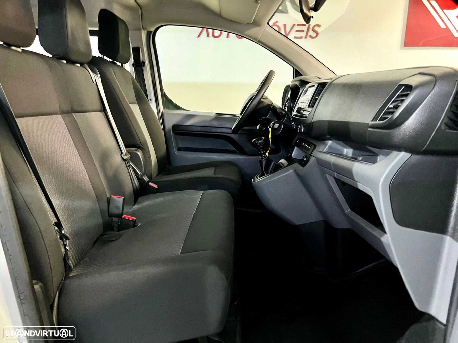 Carrinha 9 Lugares Licenciada para TCC (Transporte Coletivo Crianças)