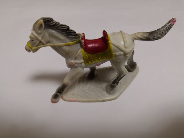 Фігурка кінь - іграшка